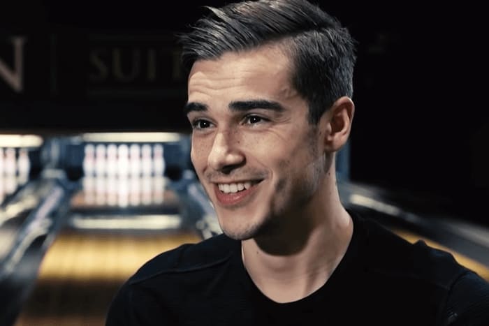 웃고있는-해리-윙크스