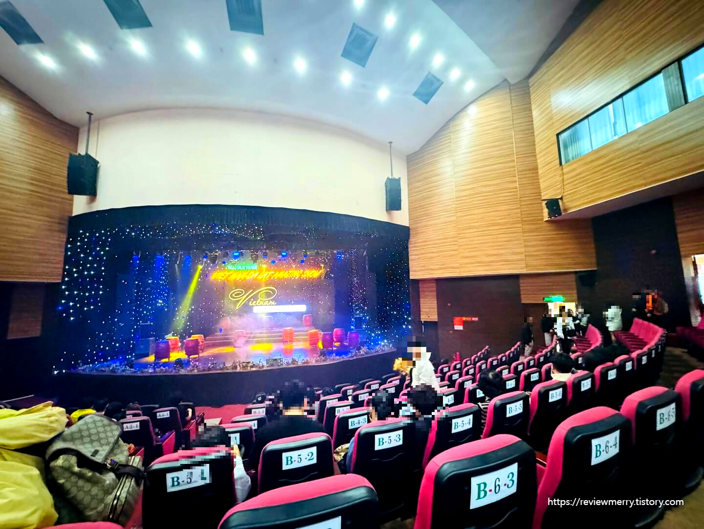 공연장 내부
