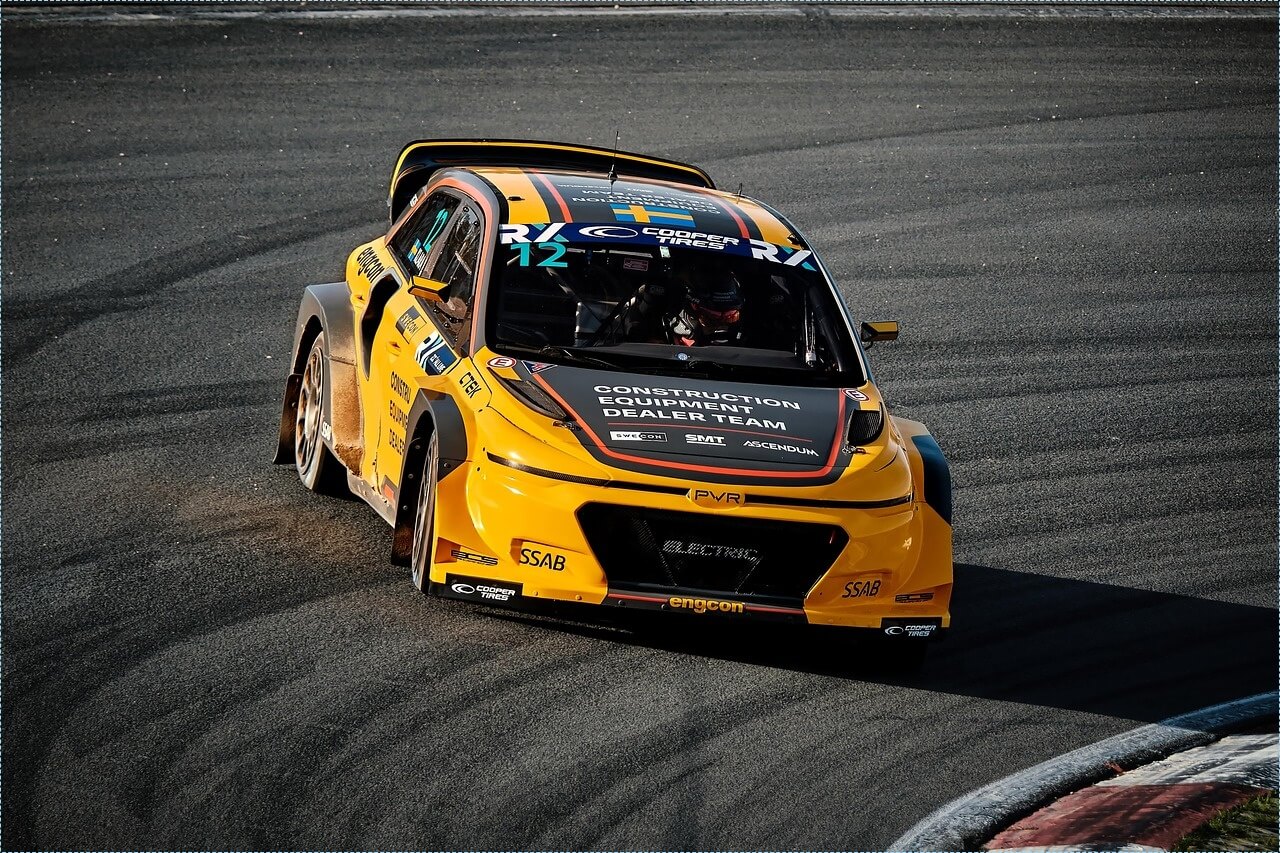 푸조 e2008