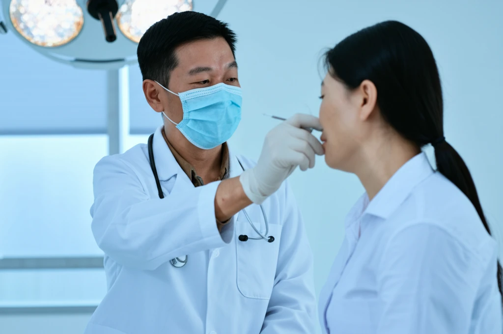 콧물, 코막힘, 안면통증 부비동염 진