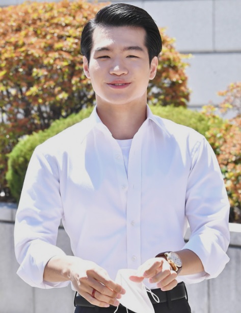 조명섭