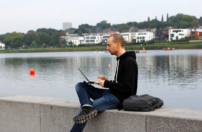 디지털 노마드: 자유로운 삶을 꿈꾸는 직업