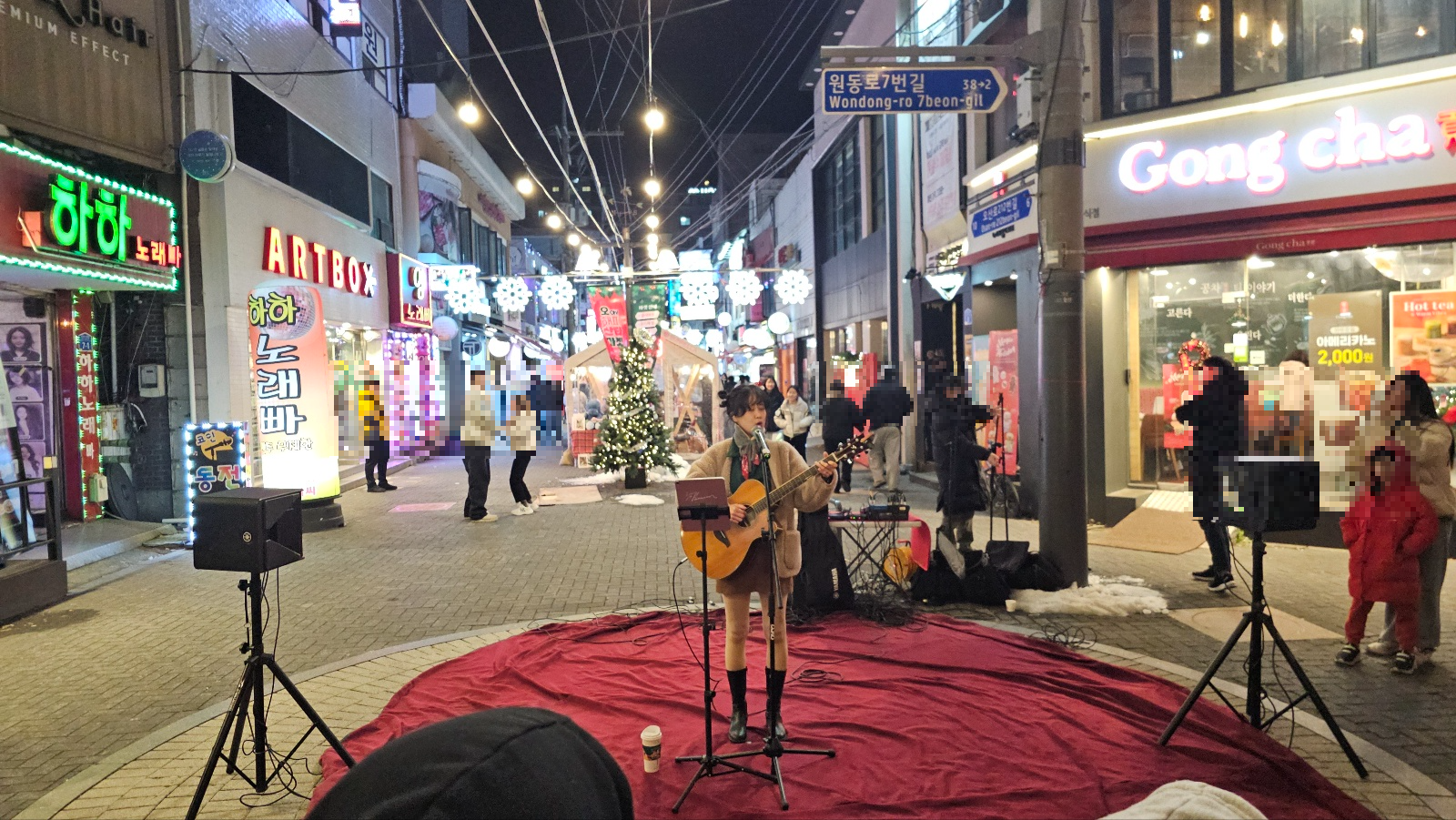 오산시의 미리 메리 크리스마스 '오! 해피 산타 마켓'-In Osan: Oh! Happy Santa Market