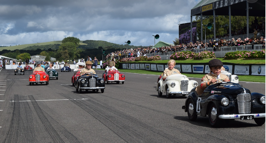 미국 자동차 산업의 부흥기에 대한 이미지