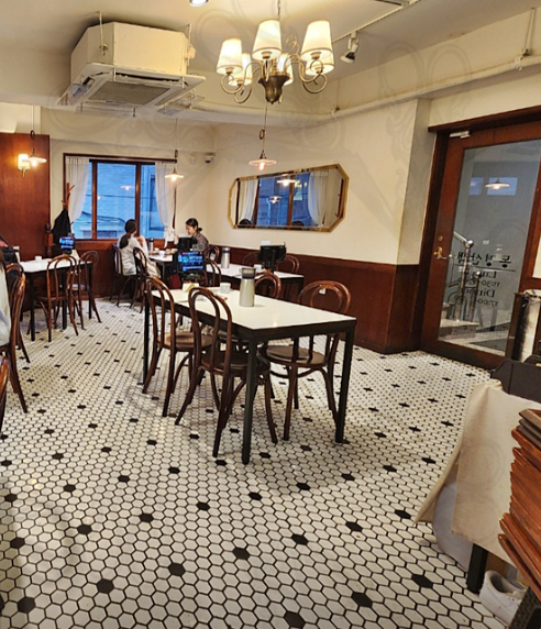 동경산책 서울대입구점