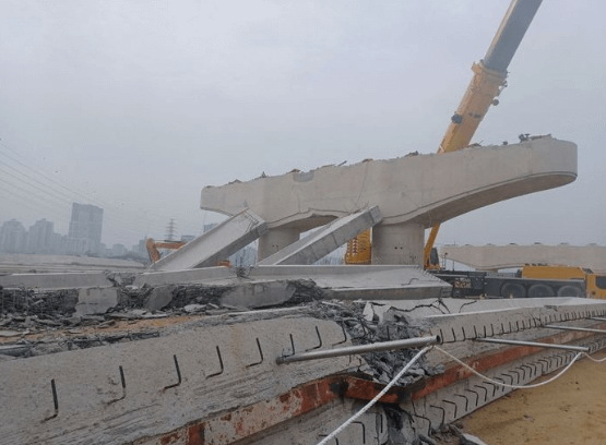 시흥 고가차로 교량 상판붕괴 현장03