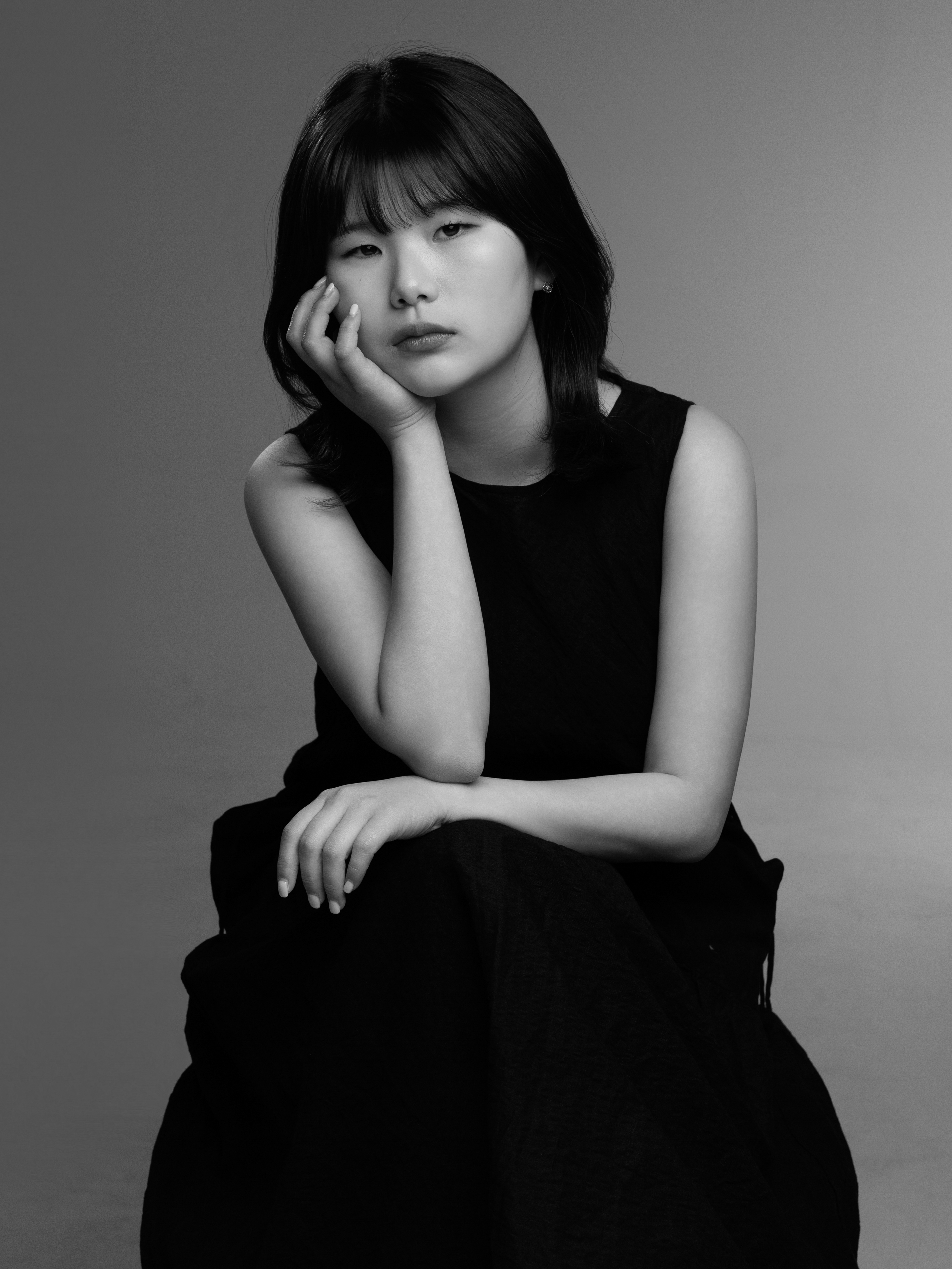 천안 프로필사진 순백스튜디오 &mdash; 차분한 분위기로 배우프로필 찍는 방법 2