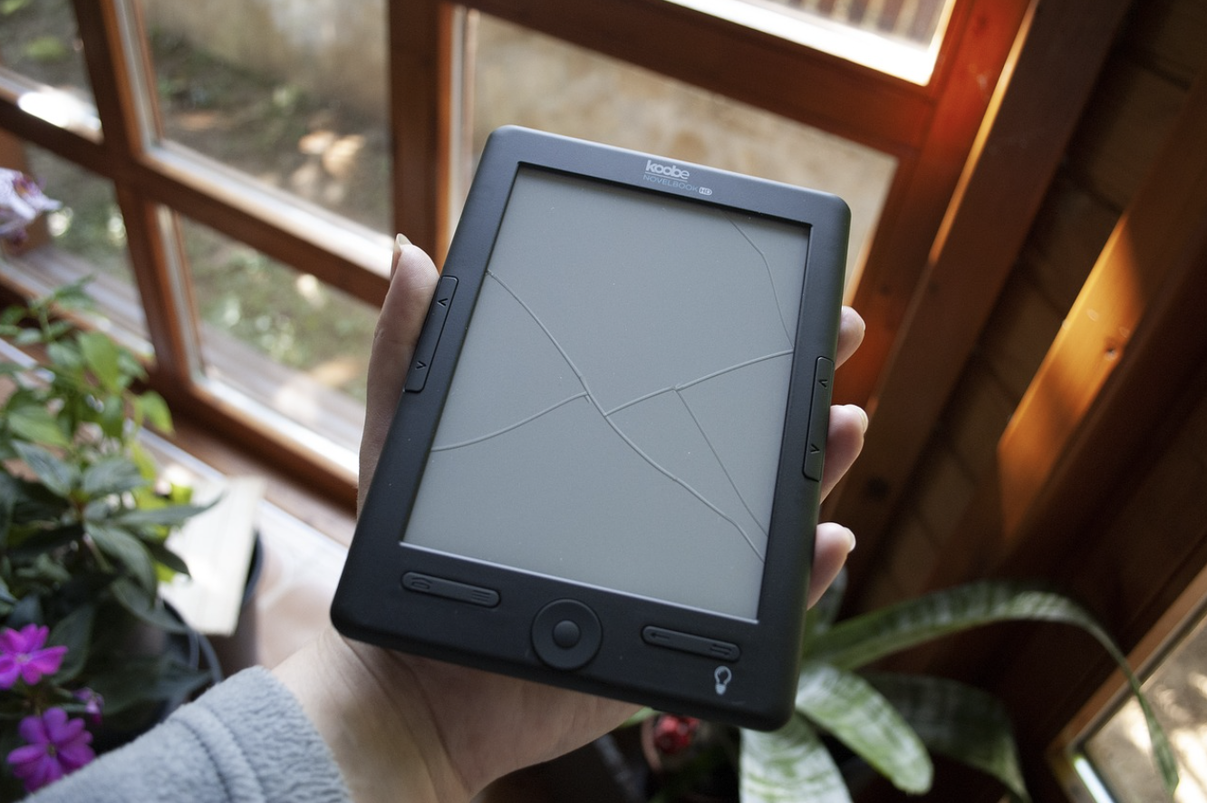 종이책 vs 전자책 vs 오디오북 비교 – 장단점과 효과적인 활용법