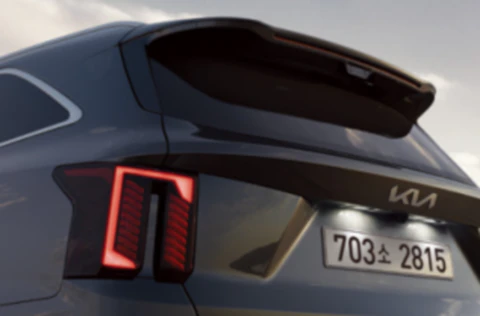 쏘렌토 MQ4 하이브리드 테일램프