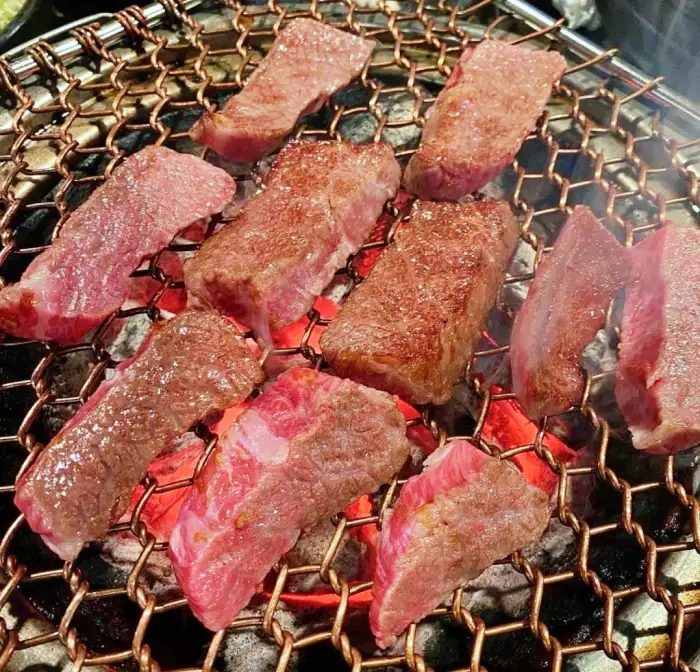 토요일은 밥이좋아 토밥좋아 평창 대관령 30년 경력 정육인 손질 마성 한우 숯불 구이 맛집