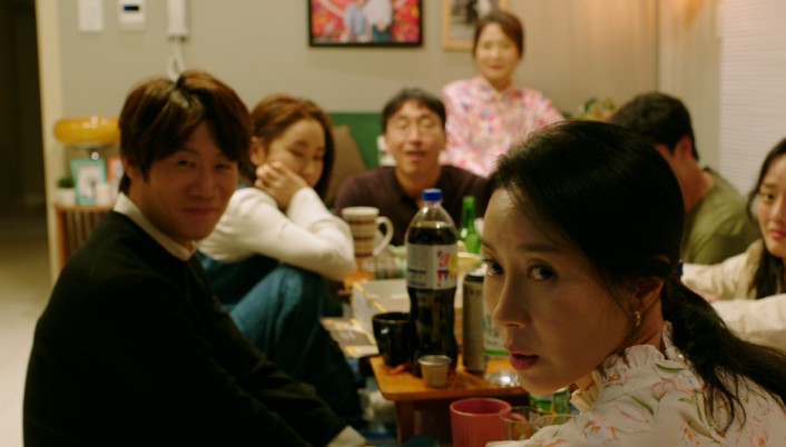 [영화 직사각형 삼각형 후기/리뷰] OTT 다시보기 보는곳 - 줄거리, 결말, 등장인물, 재밌나요? 재미 있다 vs 재미 없다