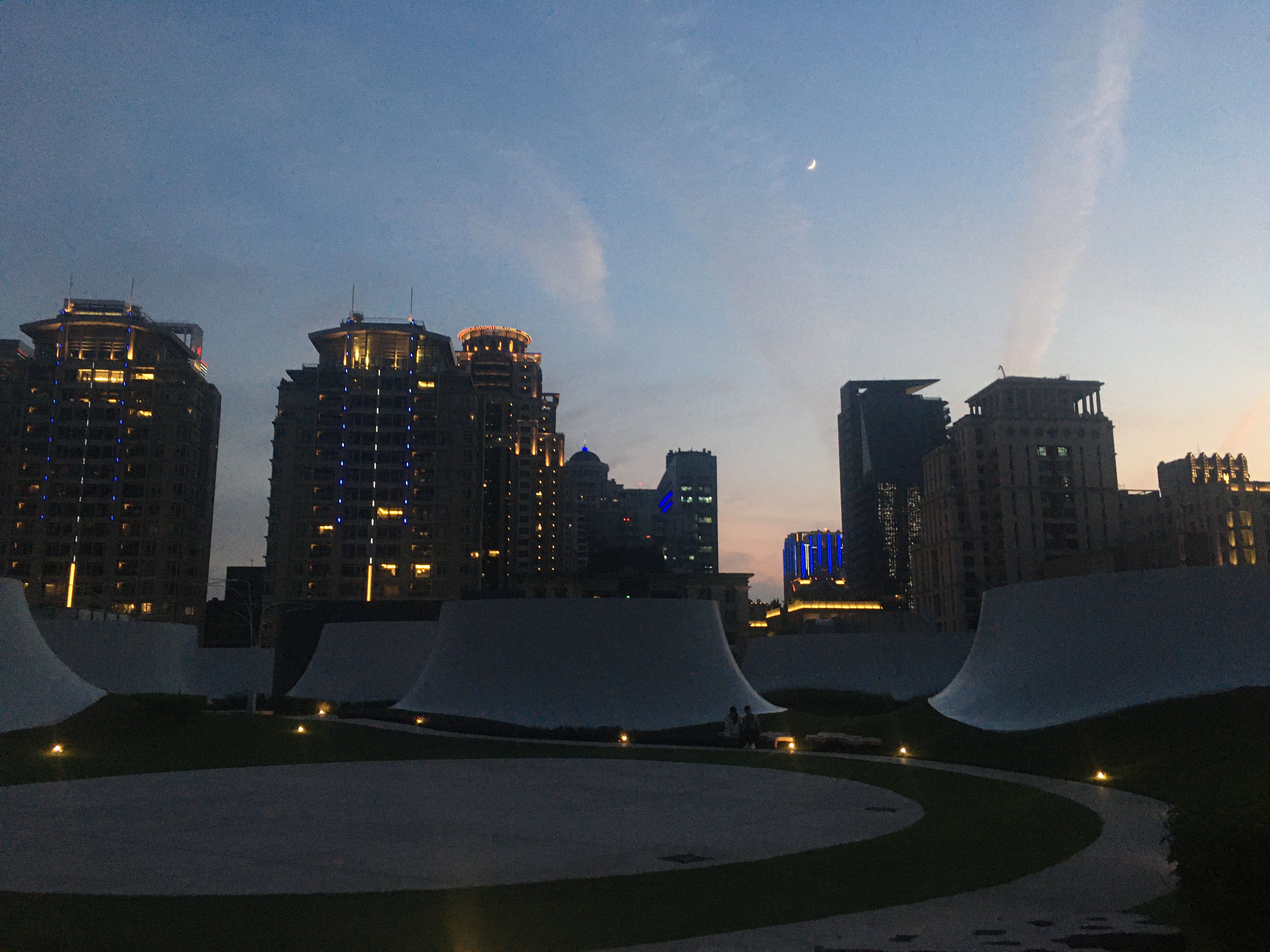 국립가극원-옥상정원2