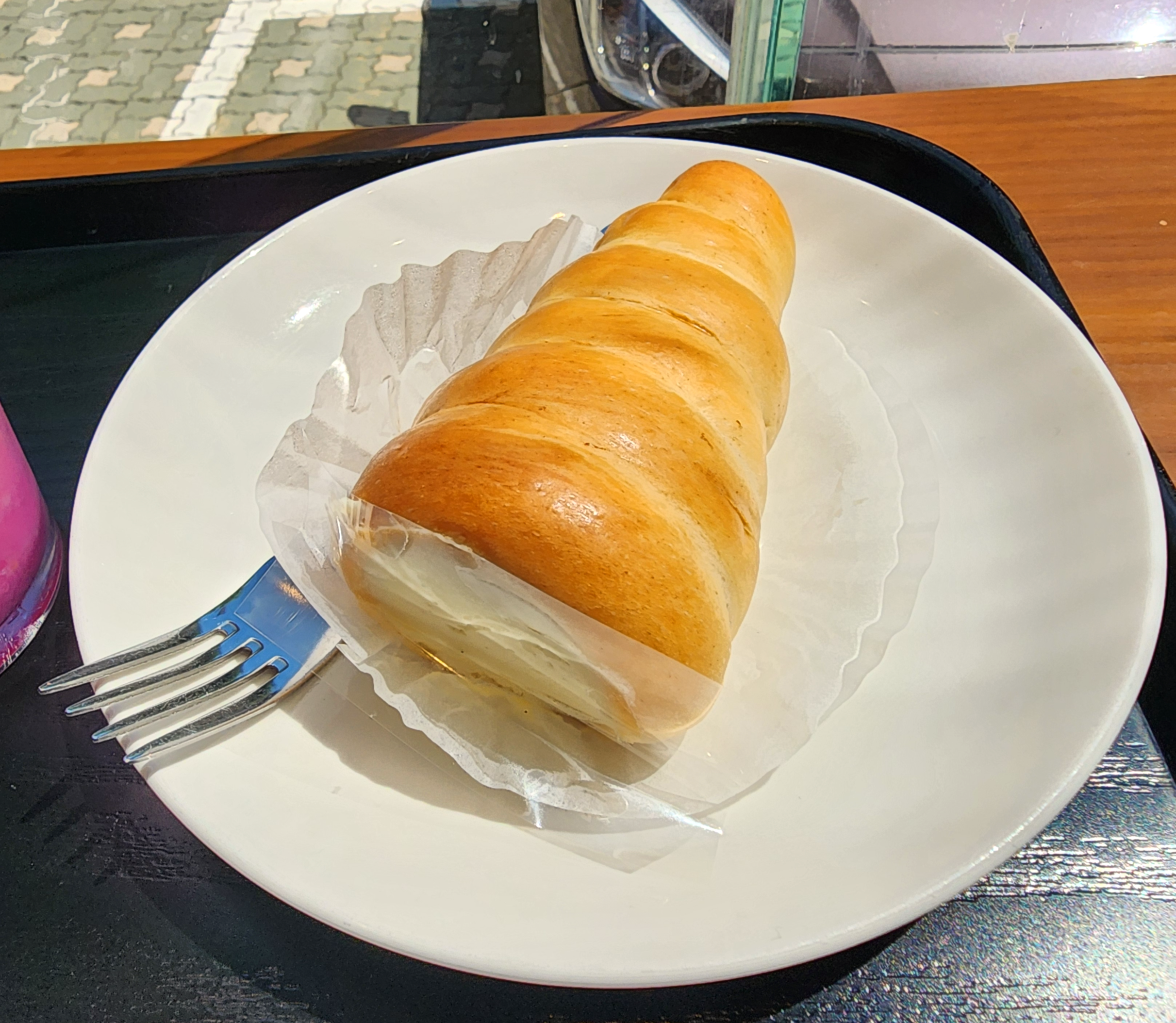 스타벅스_마스카포네크림소라빵