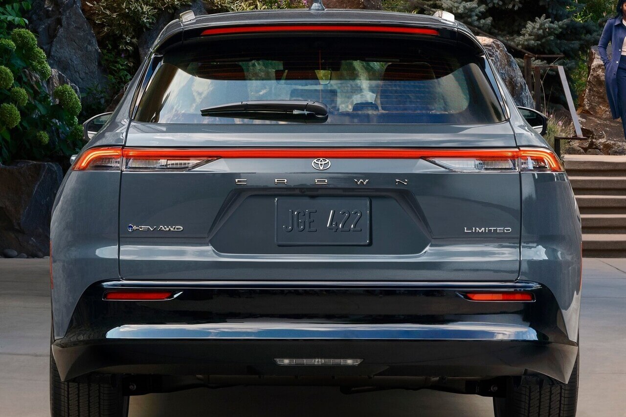 토요타 크라운 시그니아 SUV 가격 출시일 디자인 성능 제원