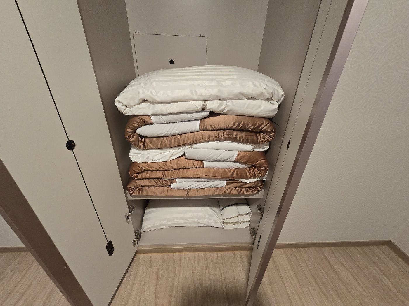 온돌방에 있는 침구류