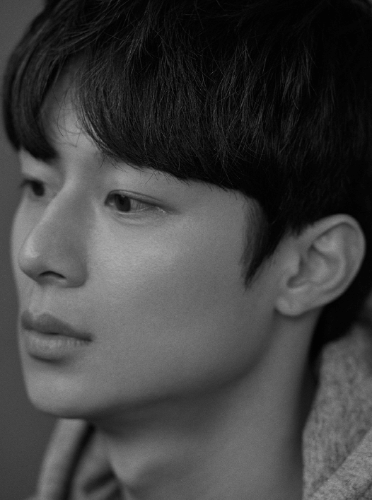 김충재 정은채 열애