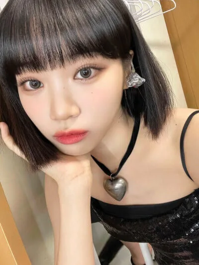 르세라핌-셀카-3