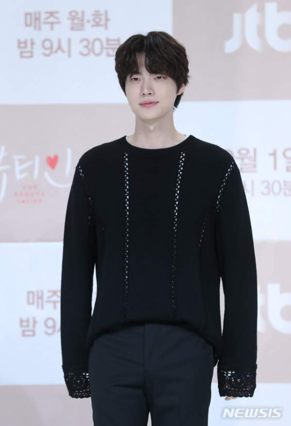 안재현 프로필