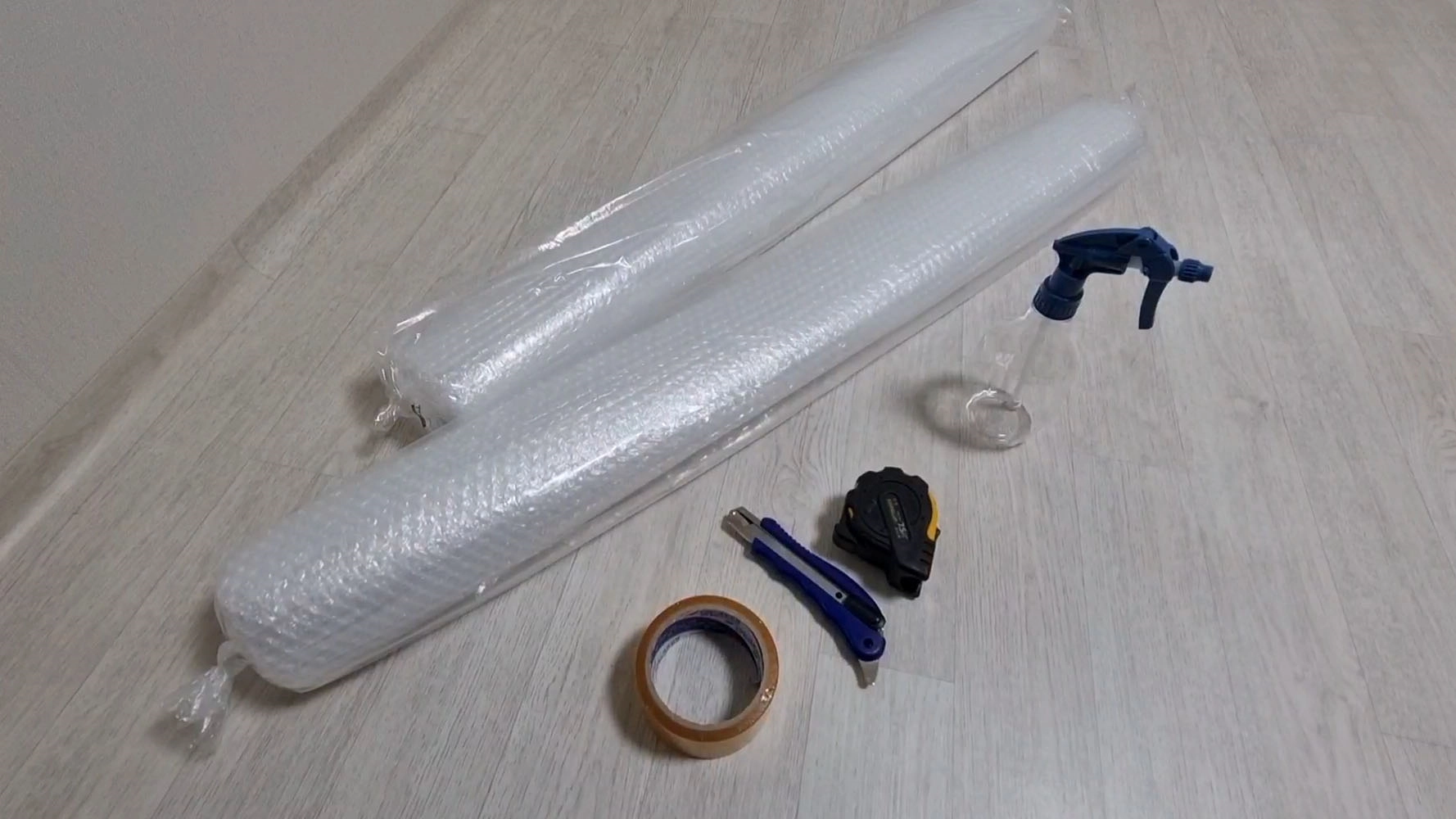 뽁뽁이 붙이는 준비물