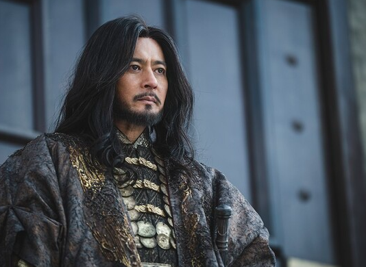 아라문의 검 등장인물