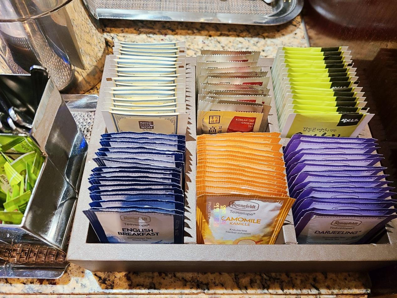 웨스틴 조선 서울 클럽라운지 해피아워 칵테일아워 메뉴 후기