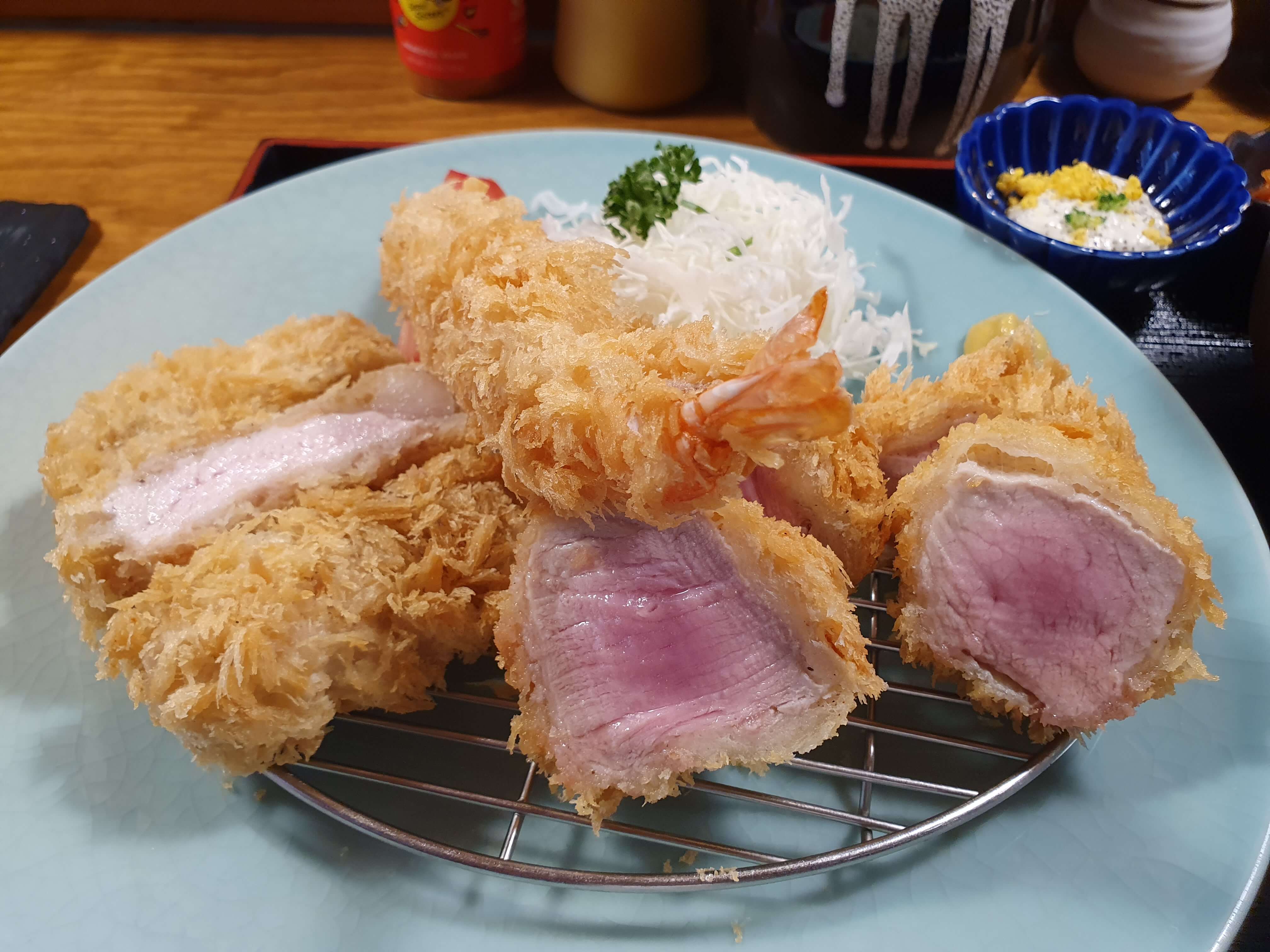 장전동(부산대) 톤쇼우 모둠카츠(로스카츠, 히레카츠, 에비카츠)