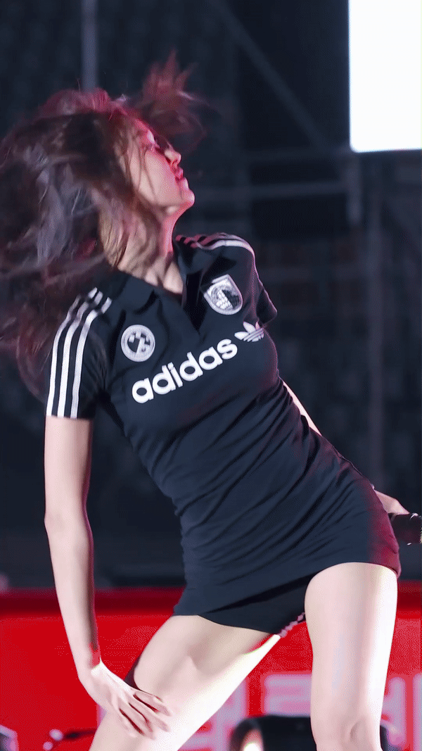 OH MY GIRL YOOA