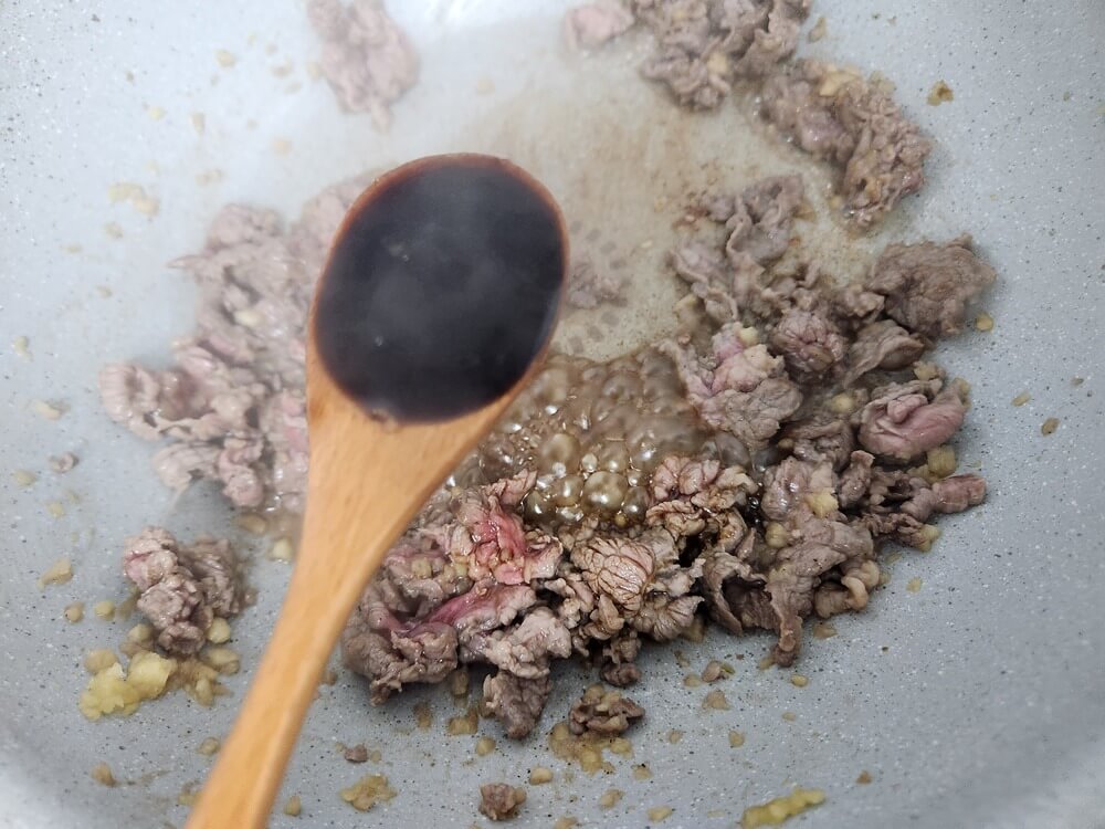 국간장 넣기