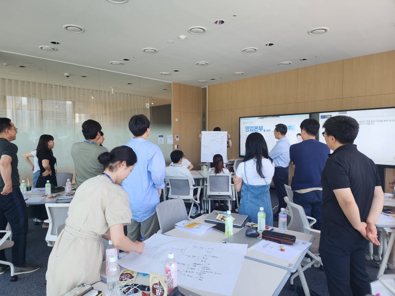 현대건설기계 영업본부를 위한 보고서작성법 강의