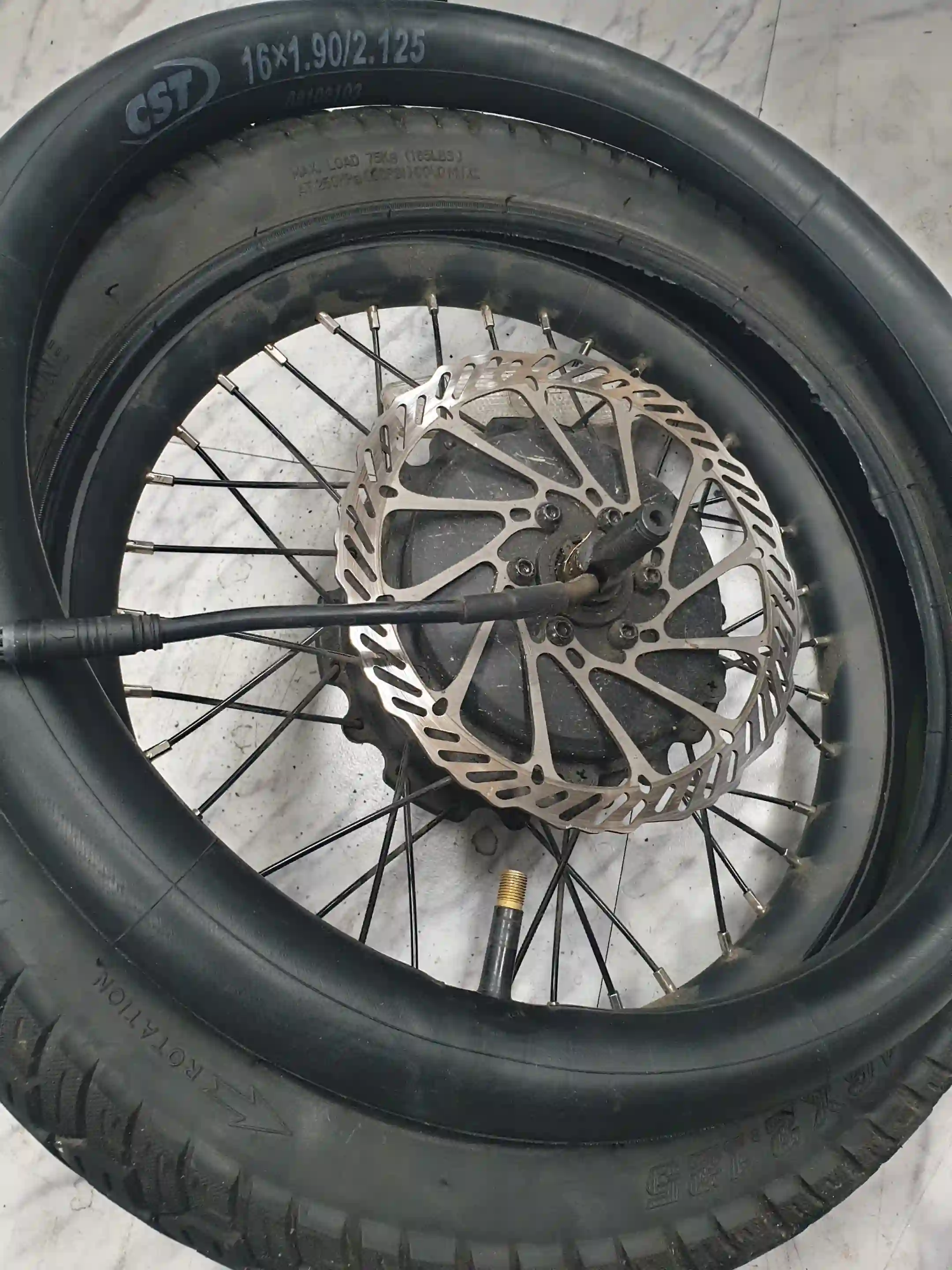 퀄리 Q3 미니 - 튜브 탈거