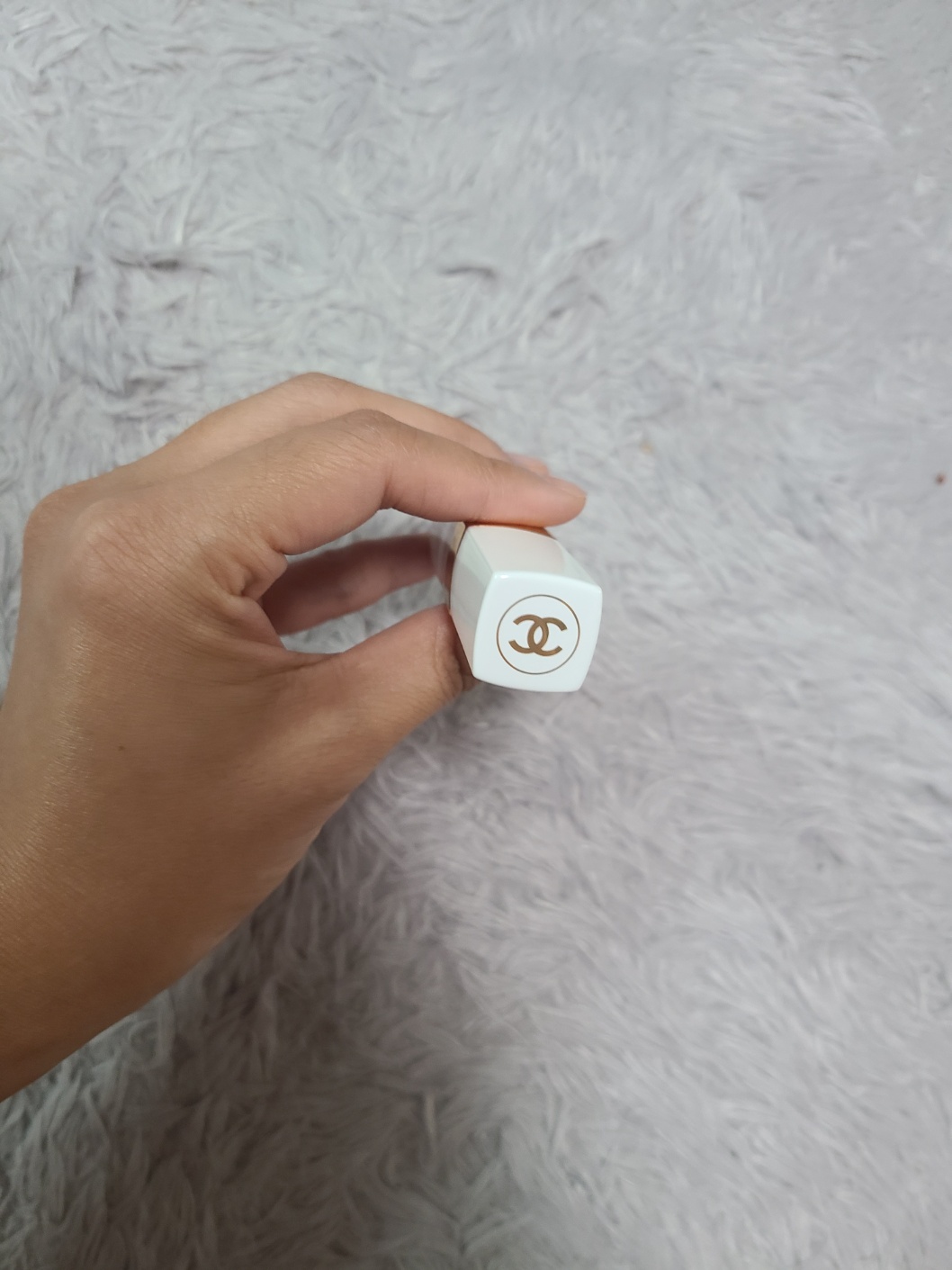 샤넬 NEW 루쥬 코코 밤 뚜껑 샤넬 문구