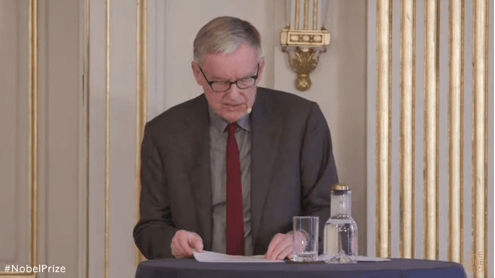 한강 노벨문학상 한국 문학 문학적 영향 채식주의자 소년이 온다 현대 문학 여성의 목소리 역사적 비극 문체와 서사 보편적 주제 문학적 실험