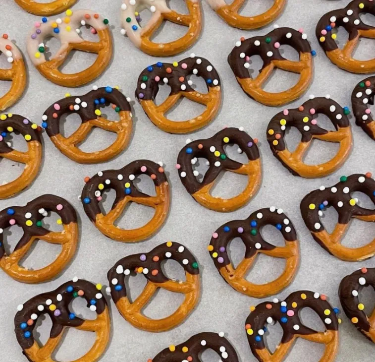 고미야-초코-프레첼-근접샷