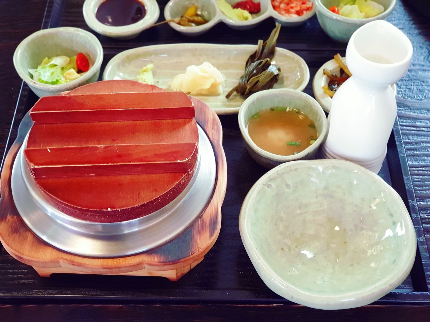 장어 솥밥_뚜껑