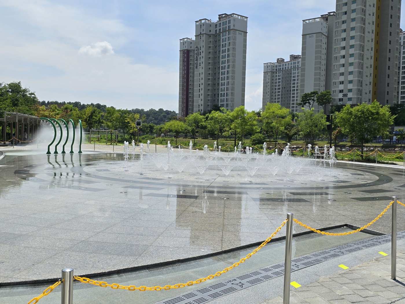 분수 시행 운영중인 모습