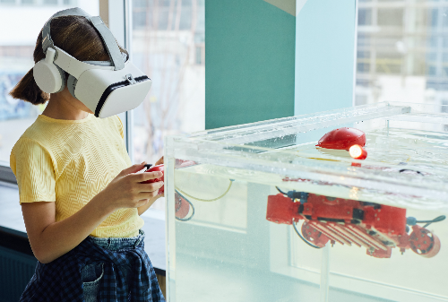 혼합 현실(MR) - 가상 세계와 현실 세계의 통합