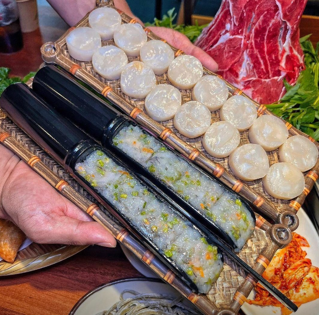 담구리샤브칼국수 대표 메뉴