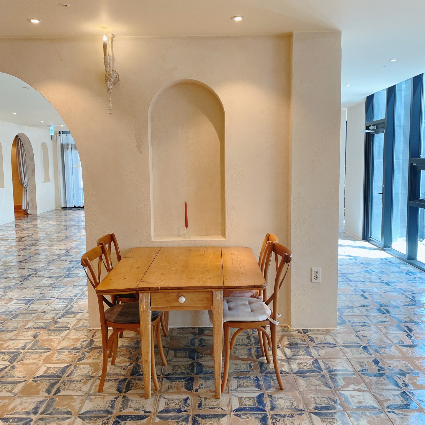 제주 한마음 근린공원 브런치 카페 데미다 제주도민 제주공항