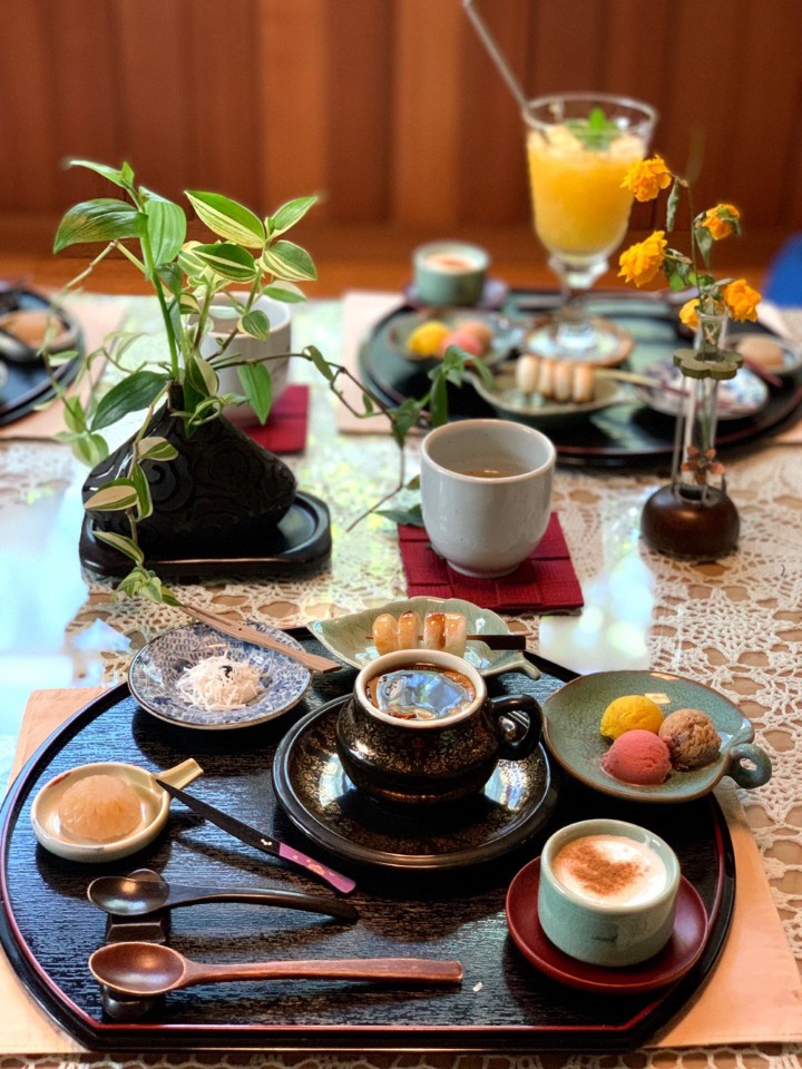 제주도 여행지 - 인기 제주도 카페 추천 봄날카페, 리치망고, 몽상드애월, 델문도, 서연의집, 모시란, 테라로사, 애월더선셋