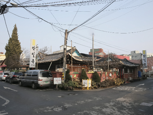 안일옥 수육 도가니탕 전경