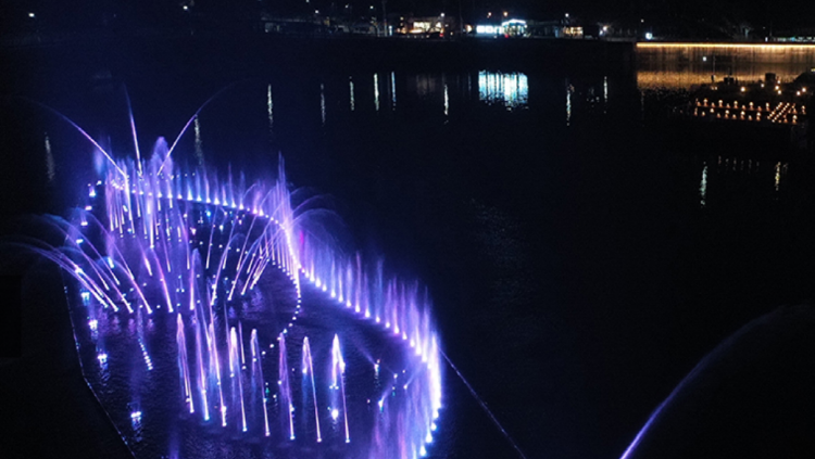 탑정호 출렁다리