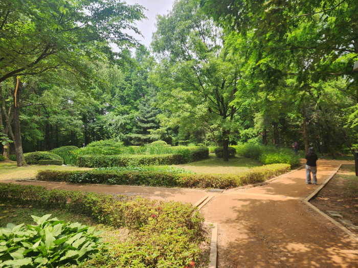 고양시 정발산 생태학습원 어싱 로드