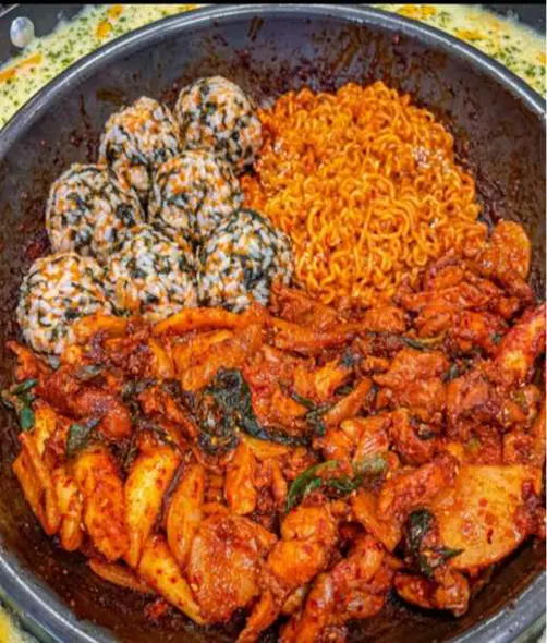 유가네닭갈비 신대방삼거리역점