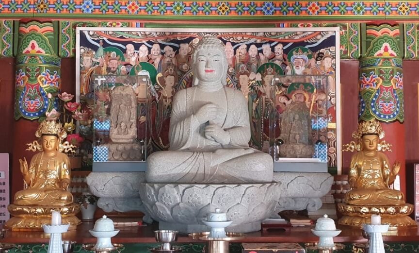 세종시 연화사 : 도심 속 수행과 치유의 공간 마음의 평온을 찾는 길, 비암사 인근의 숨은 명소