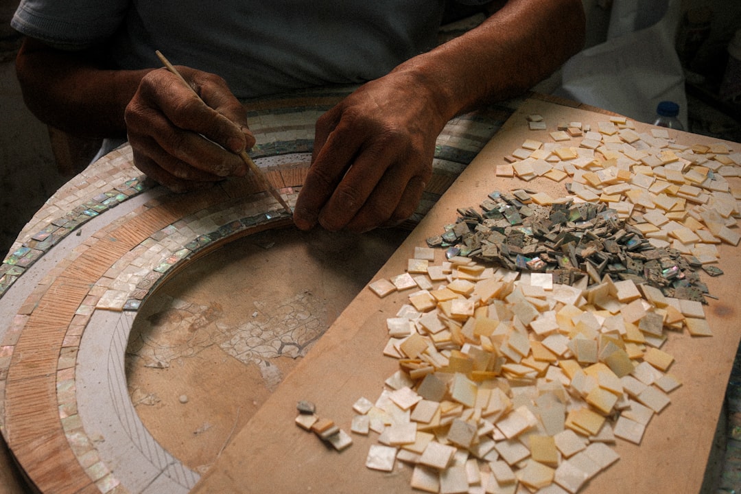 Inlay