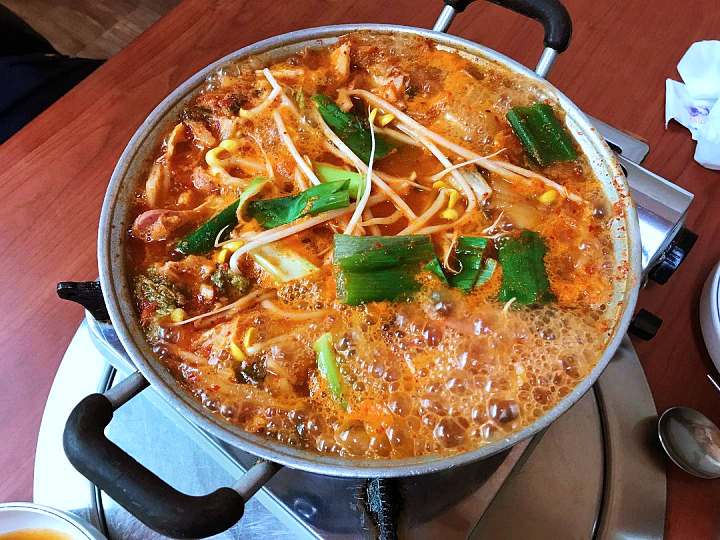 생생정보 메기 매운탕 맛집