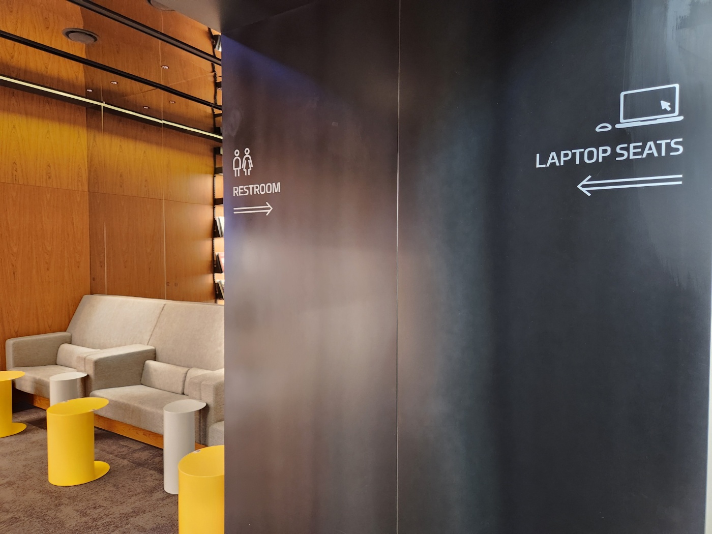 그래픽바이대신