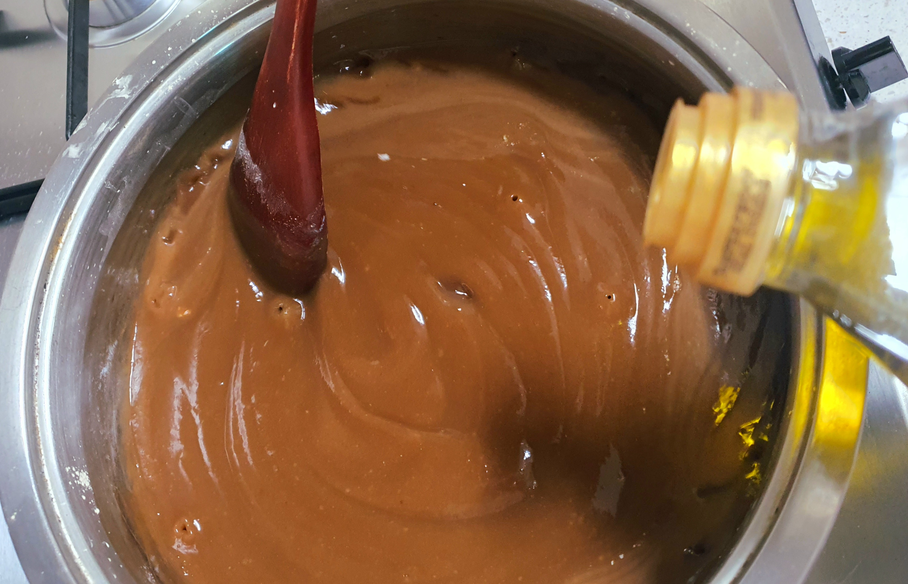 오일을-넣으면-코팅이-잘-됩니다.