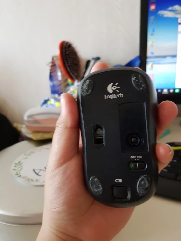 로지텍_무선_마우스_후면