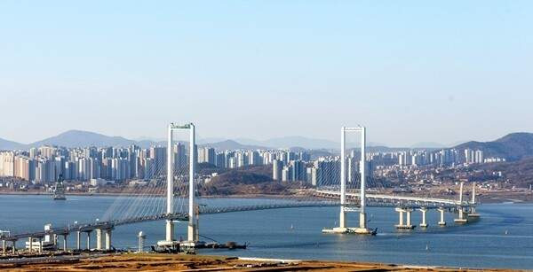 인천 청라하늘대교 전망대 개장 총정리...세계 최고 높이 엣지워크 가격 및 인천시민 무료 혜택